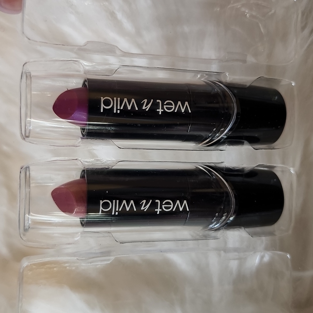 Wet n Wild Silk Finish Lipstick